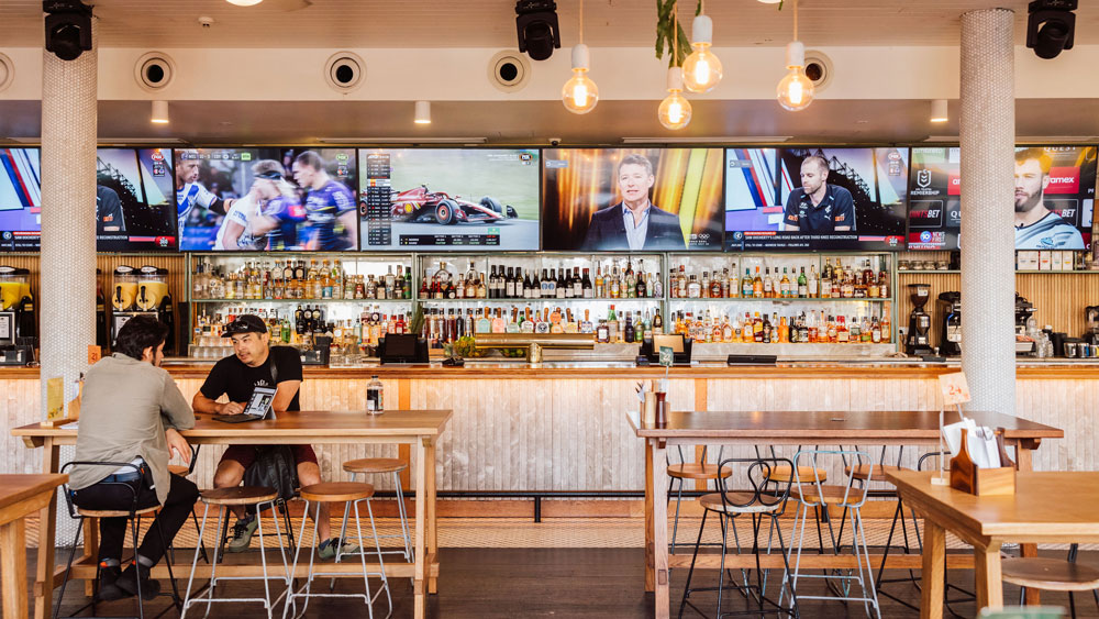 Goldie's Bar and Bistro at the Island Gold Coast